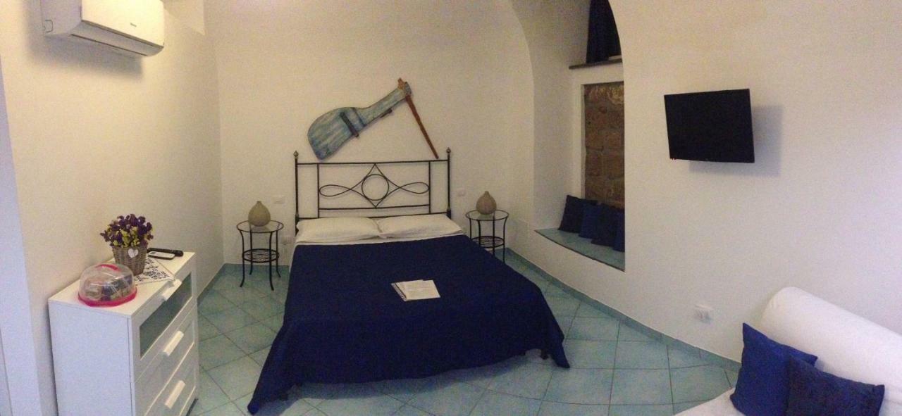 B&B La Grotta Marina ヴィーコ・エクエンセ エクステリア 写真