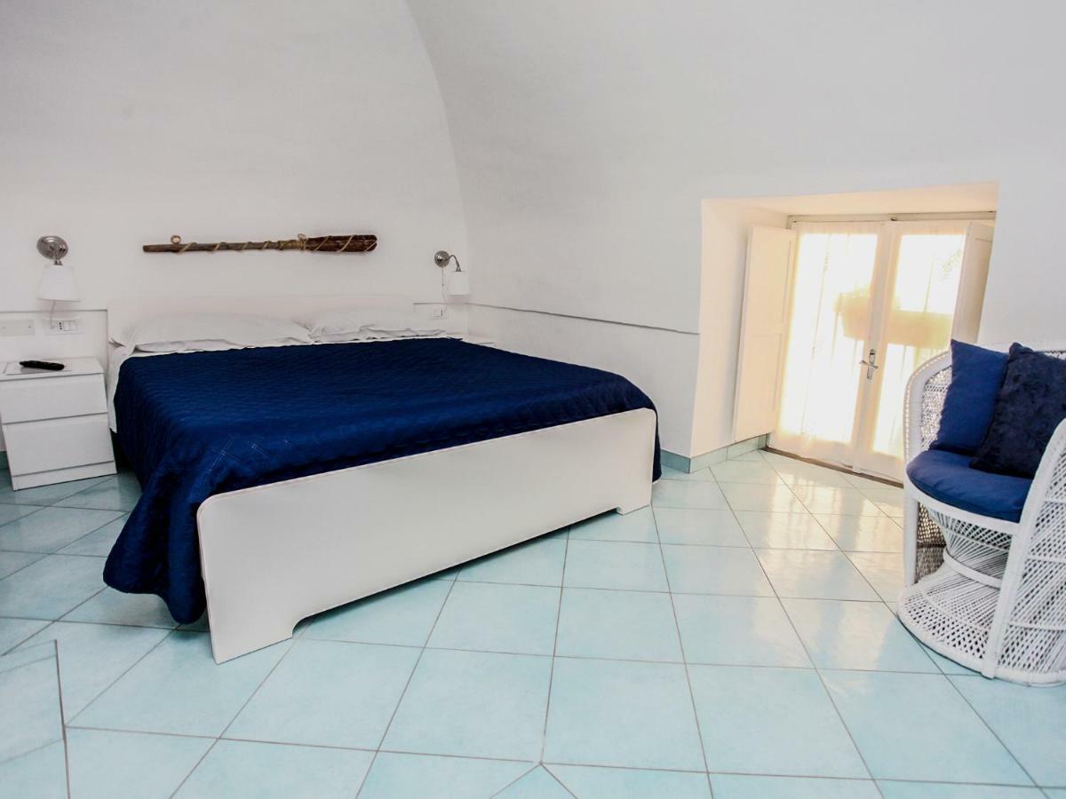 B&B La Grotta Marina ヴィーコ・エクエンセ エクステリア 写真